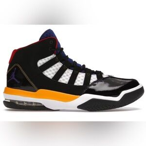 Jordan Max Aura
Rivals men’s size 13